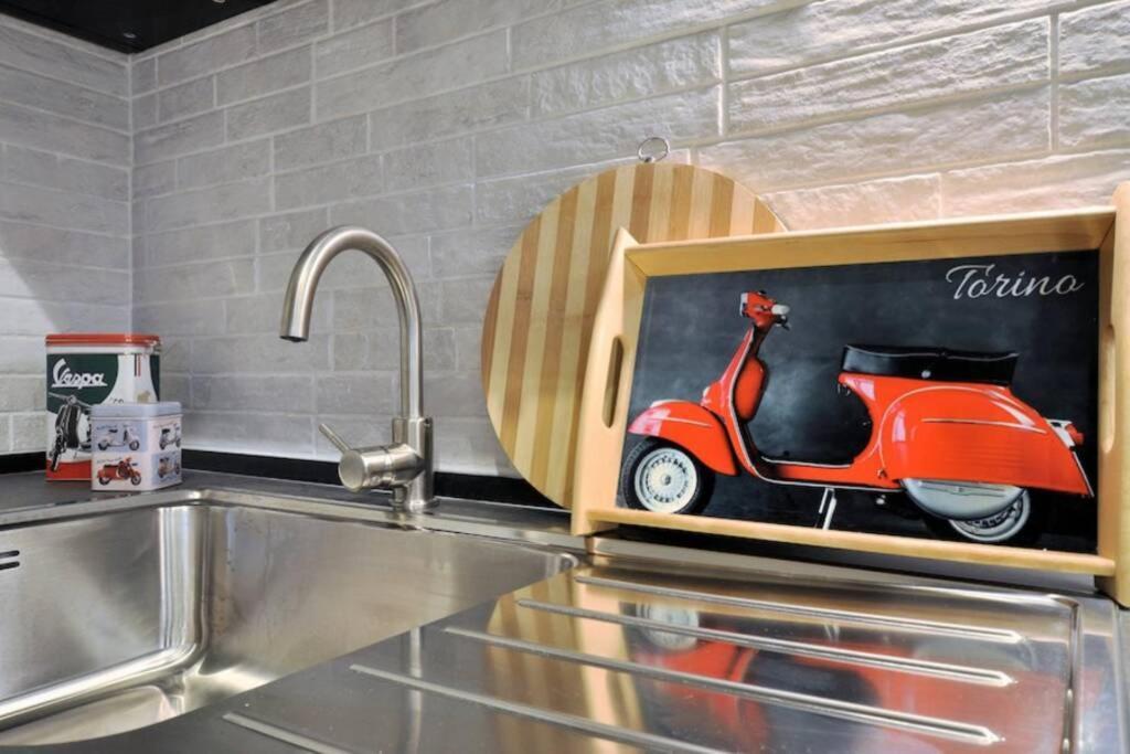 Special 10 - Comfort And Style In The Heart Of Historic Turin Center Exteriör bild